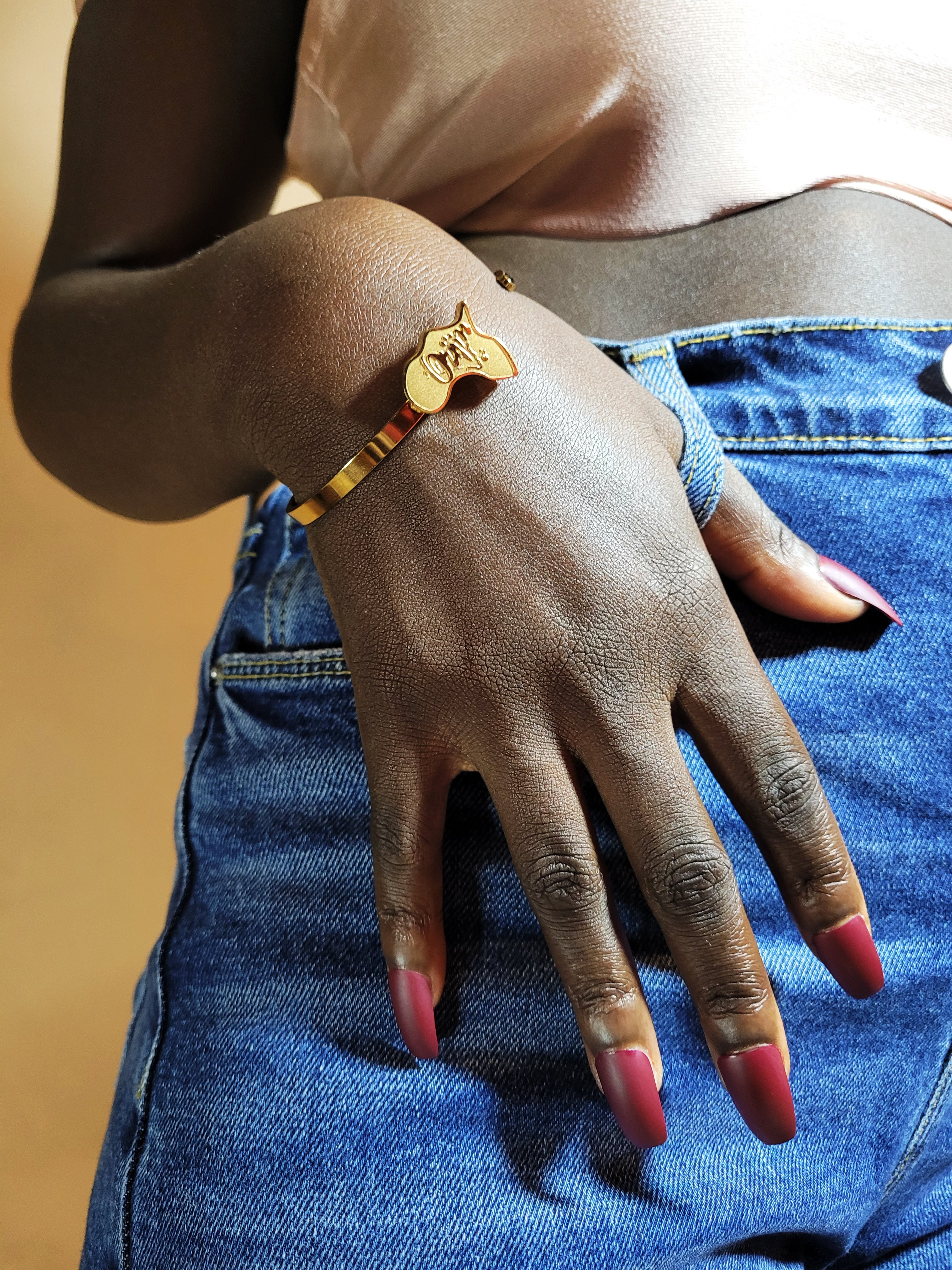 Africa Royal Cuff | GOLD - Unisex Bracelet - SHOP | Orijin Culture 