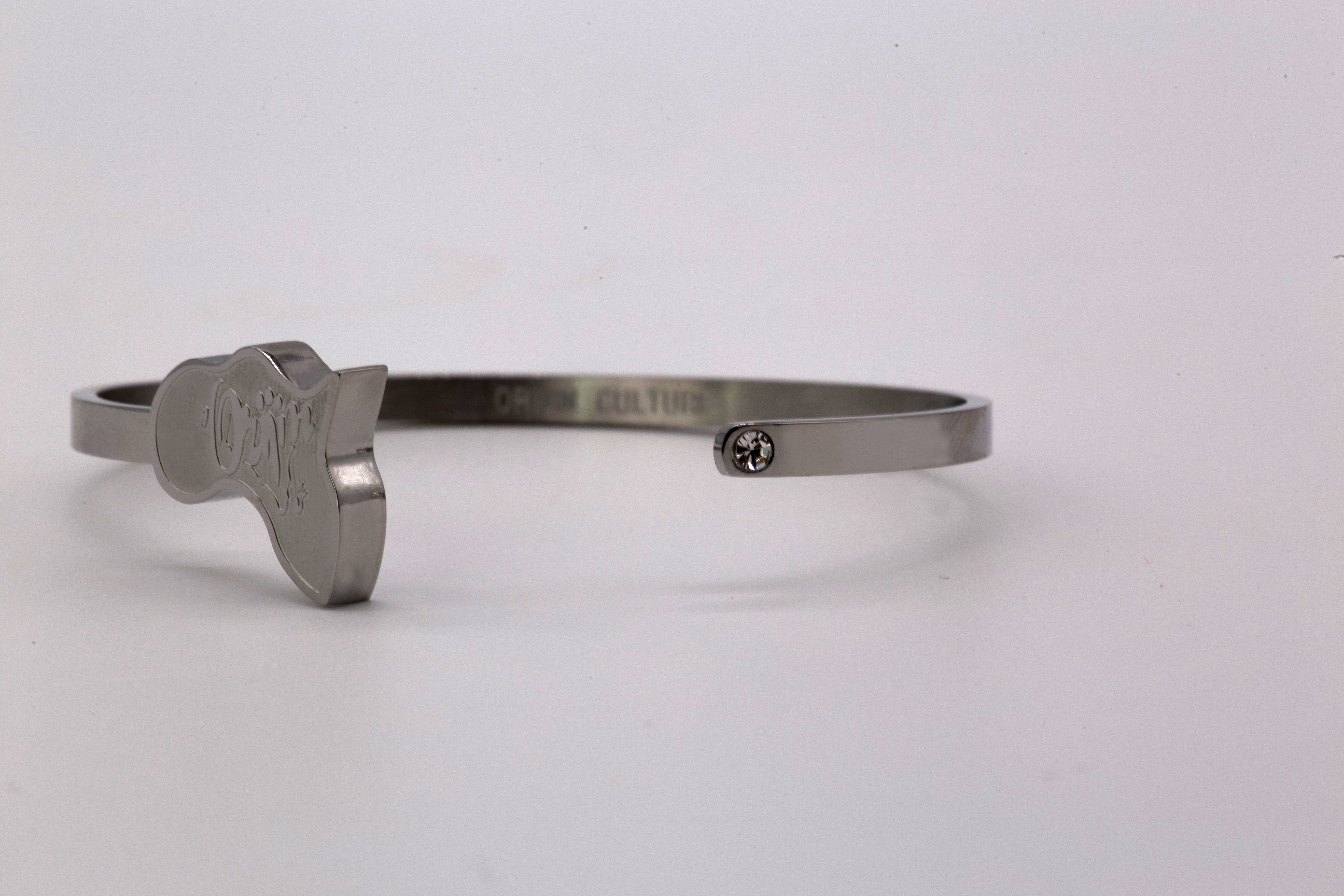 Africa Royal Cuff | SILVER - Unisex Bracelet - SHOP | Orijin Culture