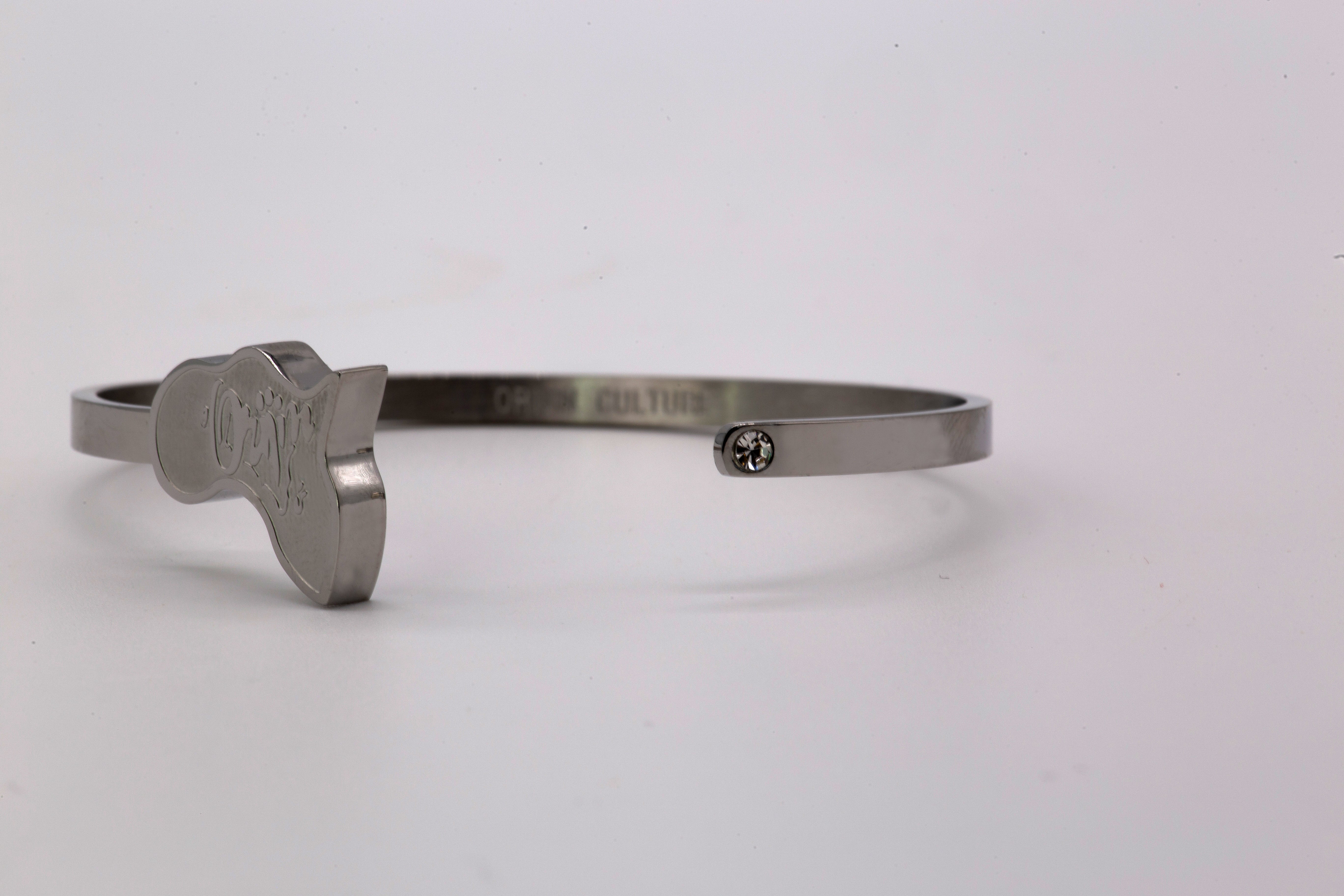 Africa Royal Cuff | SILVER - Unisex Bracelet - SHOP | Orijin Culture 